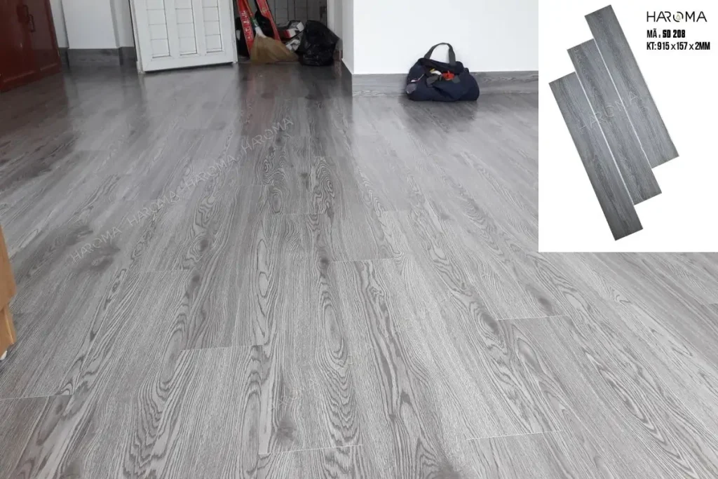 Sàn nhựa dán keo phù hợp cho những công trình không yêu cầu quá cao về tuổi thọ