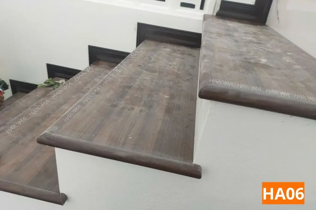 Góc cạnh sắt nét của nẹp bậc HA06