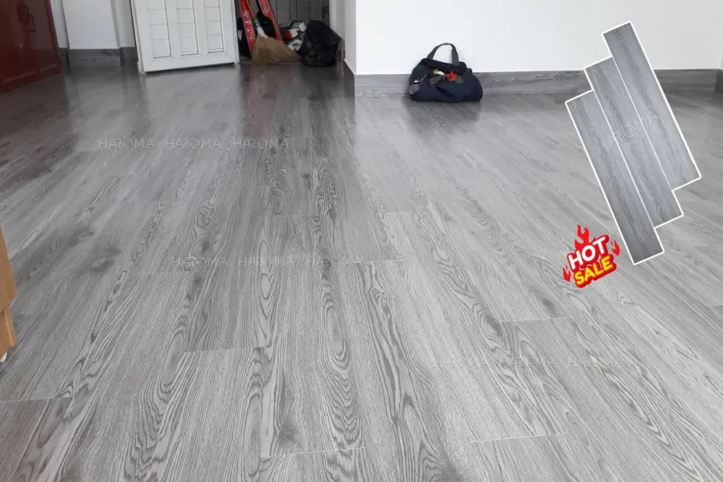 Sàn nhựa giả gỗ hiện đang là một trong những vật liệu lát sàn đang rất được ưa chuộng trên thị trường hiện nay