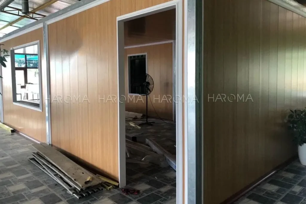 Tấm nhựa ốp tường nano có dùng để ngăn phòng được không?