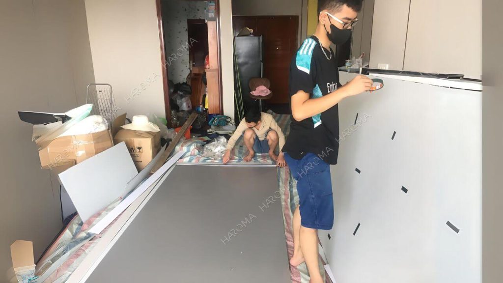 Lưu ý quan trọng khi thi công tấm ốp than tre
