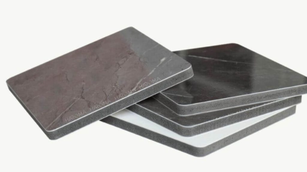 Độ dày là một trong những yếu tố tác động đến giá tấm ốp than tre