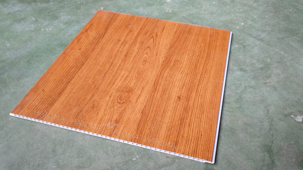 Tấm nhựa ốp tường nano - Vật liệu ốp tường trần xu hướng hiện nay