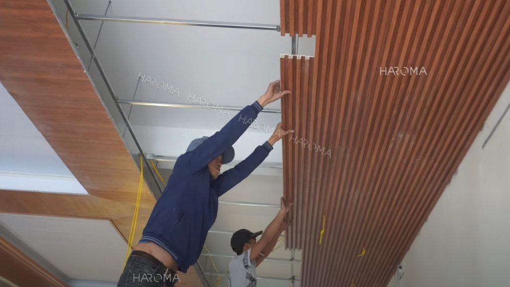 Lam sóng nhựa giả gỗ được ứng dụng đa dạng trong trang trí nội thất