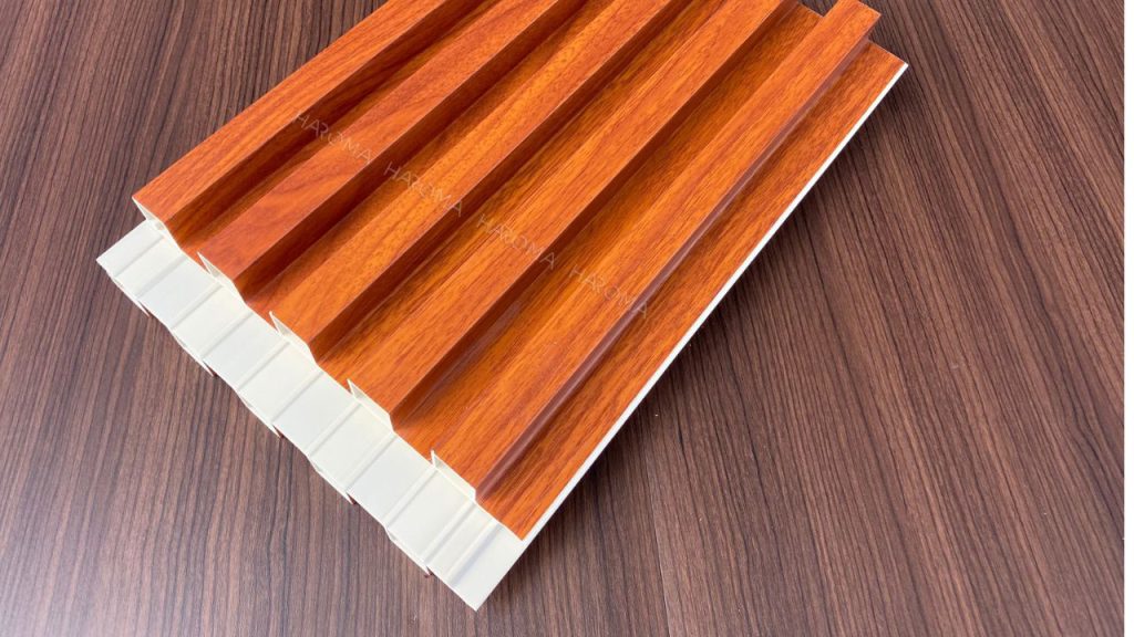 Tấm nhựa ốp tường lam sóng - Vật liệu ốp tường xu hướng hiện nay