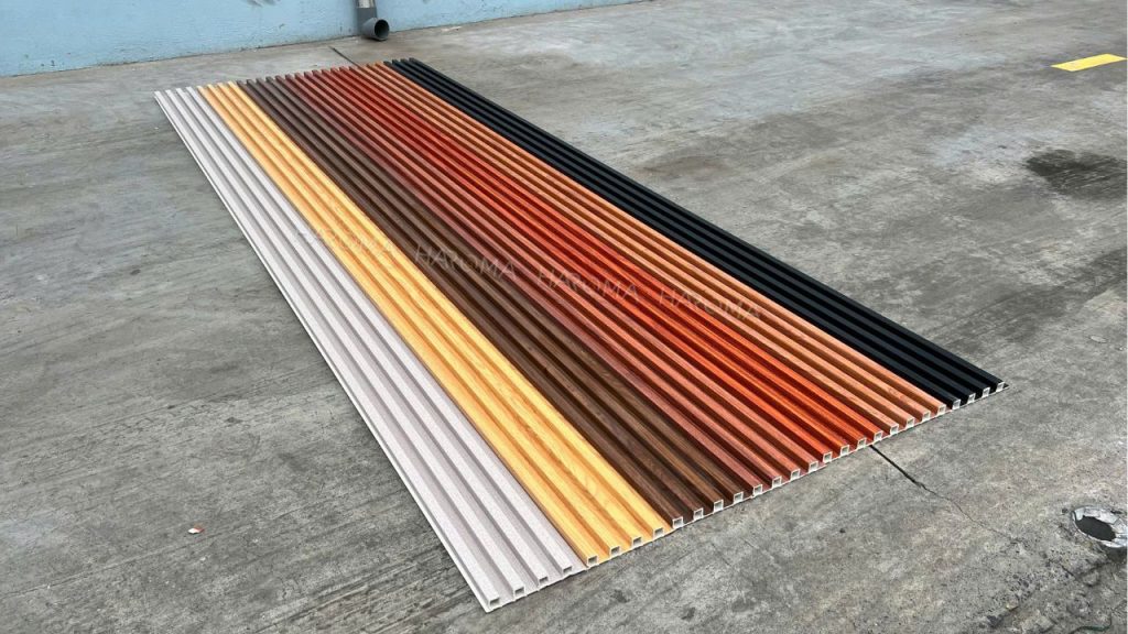 Tấm nhựa lam sóng ốp tường 4