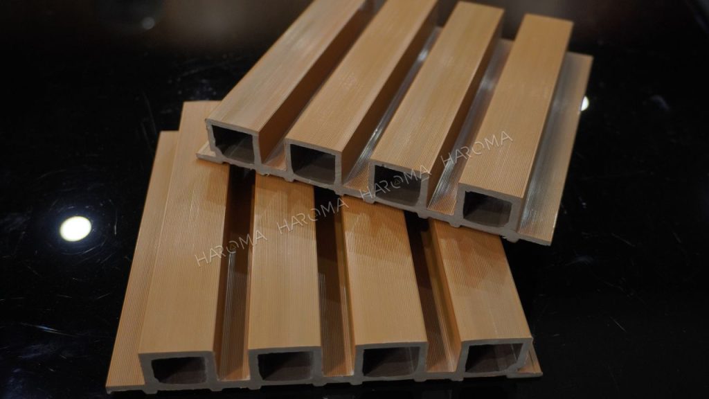 Mẫu lam sóng màu vàng nâu sang trọng