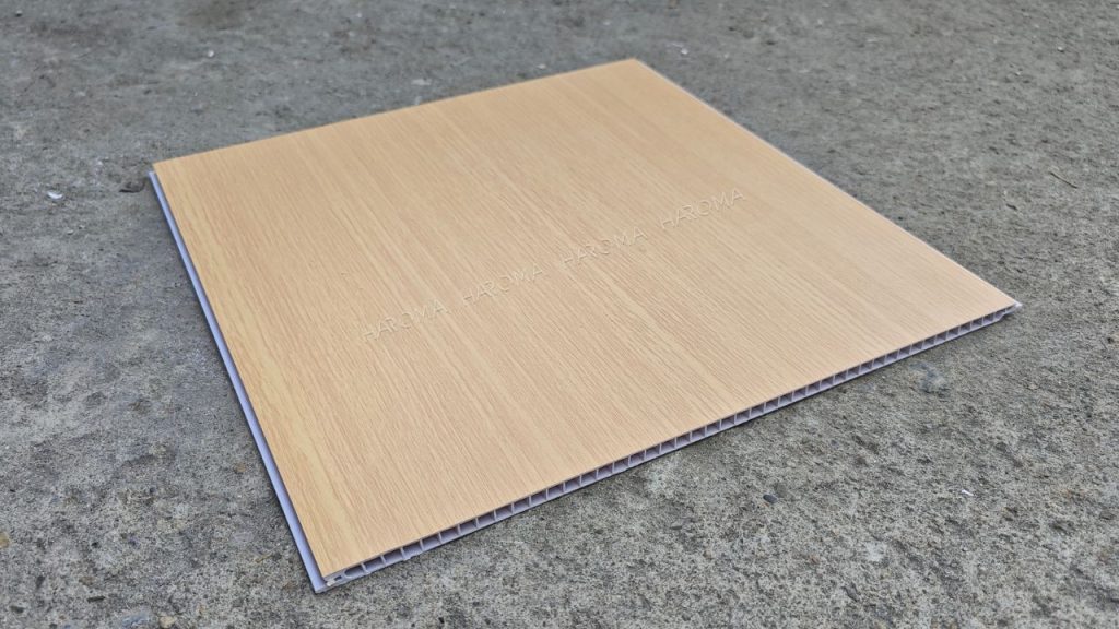 Tấm ốp nhựa nano - có khả năng chống ẩm mốc cao