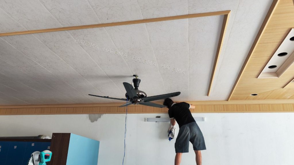 Vệ sinh tấm ốp nhựa nano giúp công trình sạch đẹp hơn