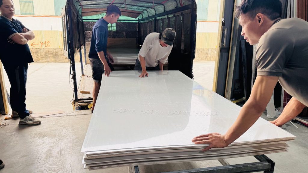 Tấm nhựa PVC vân đá