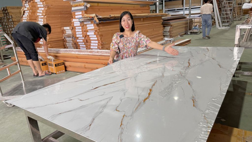 Tấm PVC vân đá ốp tường
