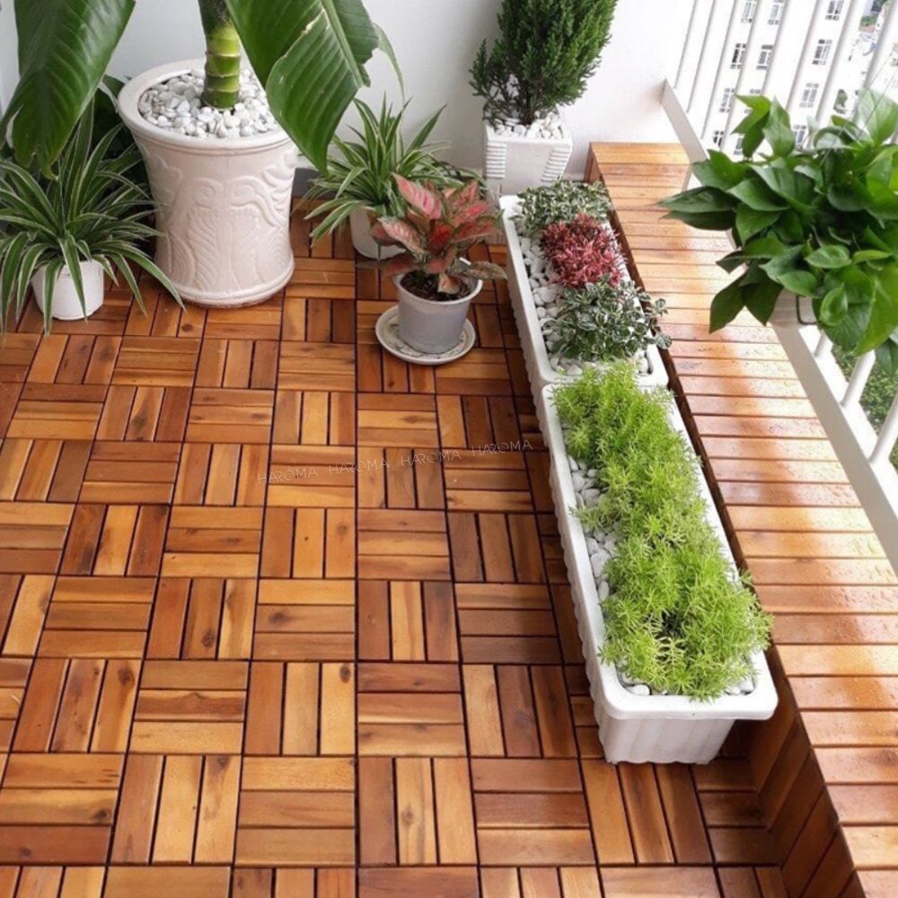 Vỉ sàn gỗ tự nhiên tuy đẹp, sang nhưng giá thành thường khá cao