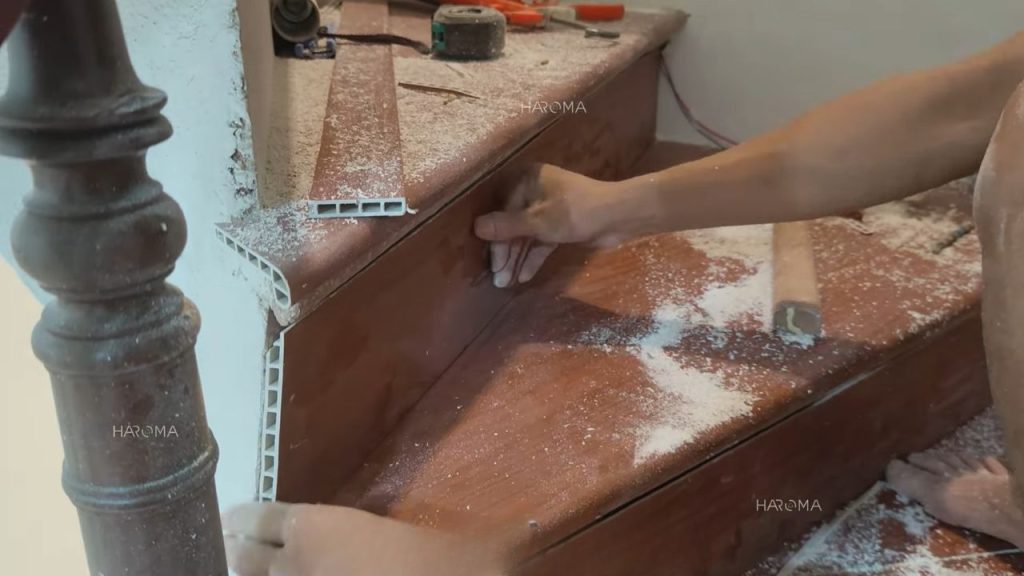 Việc kiểm tra cầu thang nhựa giúp công trình sau thi công bền đẹp
