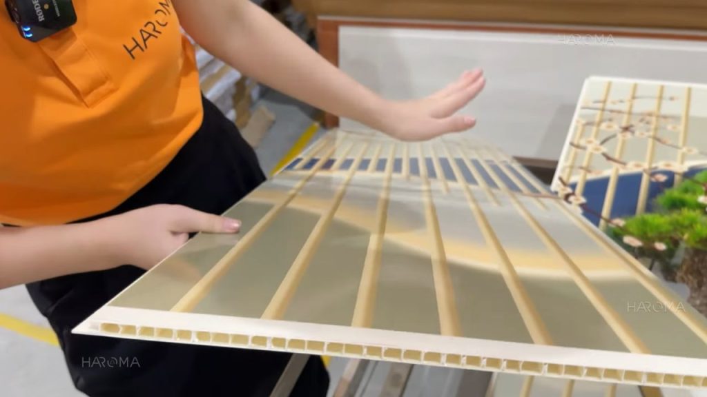 Những yếu tố tác động đến giá tranh nano sản xuất theo yêu cầu