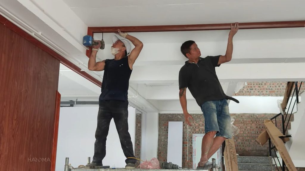 Tấm nhựa vách ngăn phòng thi công đơn giản nhanh chóng