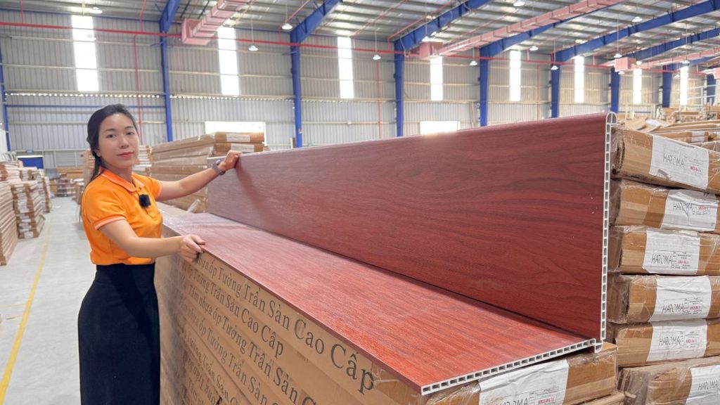 Chi tiết kích thước cầu thang nhựa giả gỗ Haroma