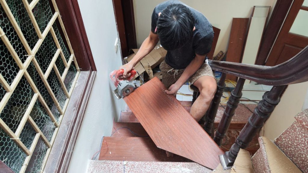 Cầu thang nhựa có cách thi công dễ dàng