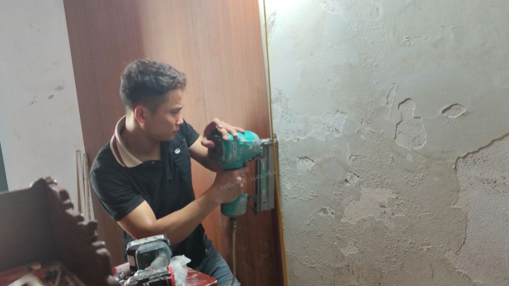 Với những trường hợp tường còn chắc không bong tróc bục bở có thể ốp trực tiếp lên tường