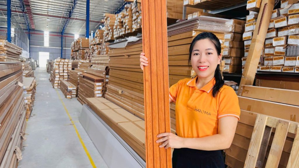Haroma - Báo giá lam sóng nhựa vân gỗ giá tốt