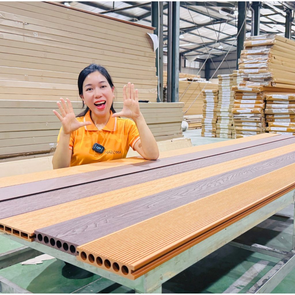 Báo giá sàn nhựa ngoài trời tại tổng kho